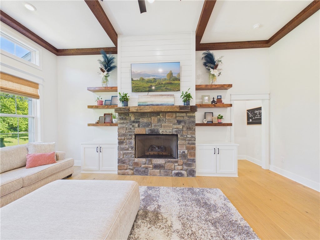 Meadows, The Little Flock - Residential