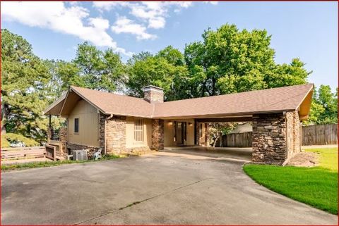 426 N Oliver Avenue Fayetteville AR 72701