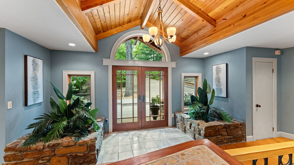 Annsborough Sub Bvv - Residential