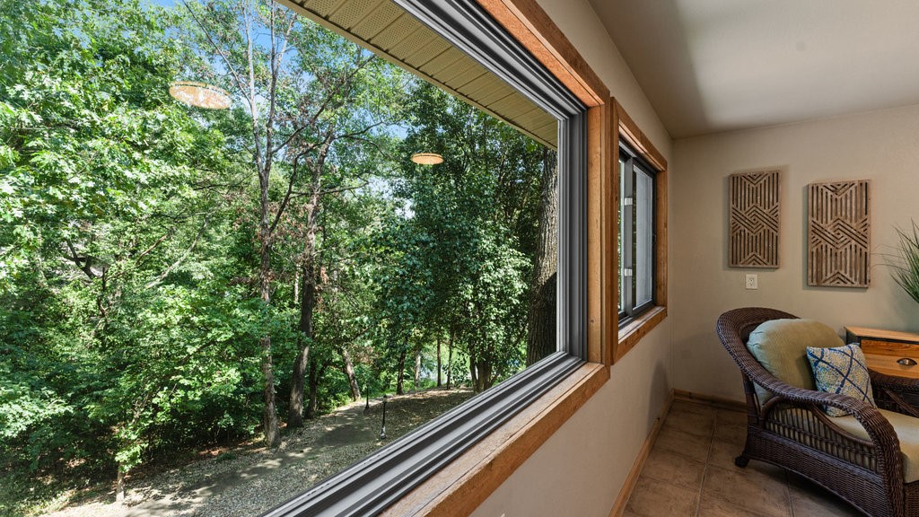 Annsborough Sub Bvv - Residential