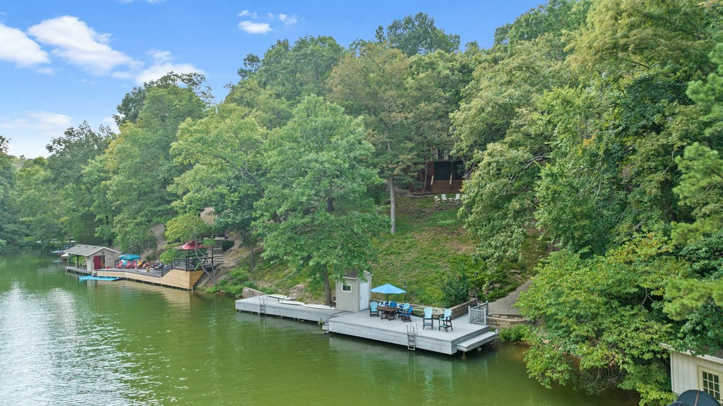 Annsborough Sub Bvv - Residential