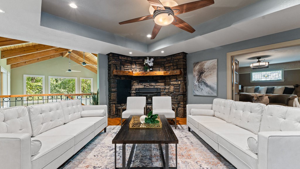 Annsborough Sub Bvv - Residential