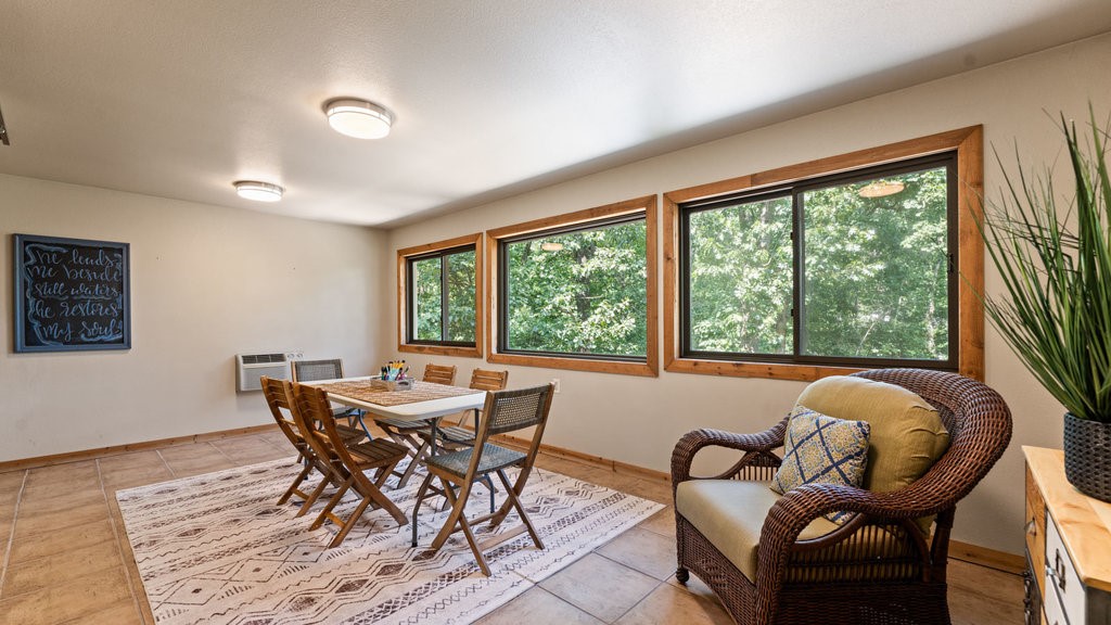 Annsborough Sub Bvv - Residential