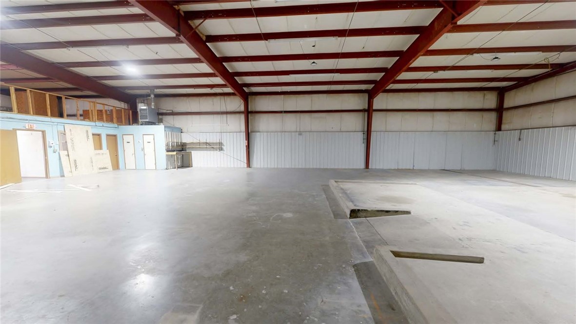 Springdale Outlots - Commercial Lease