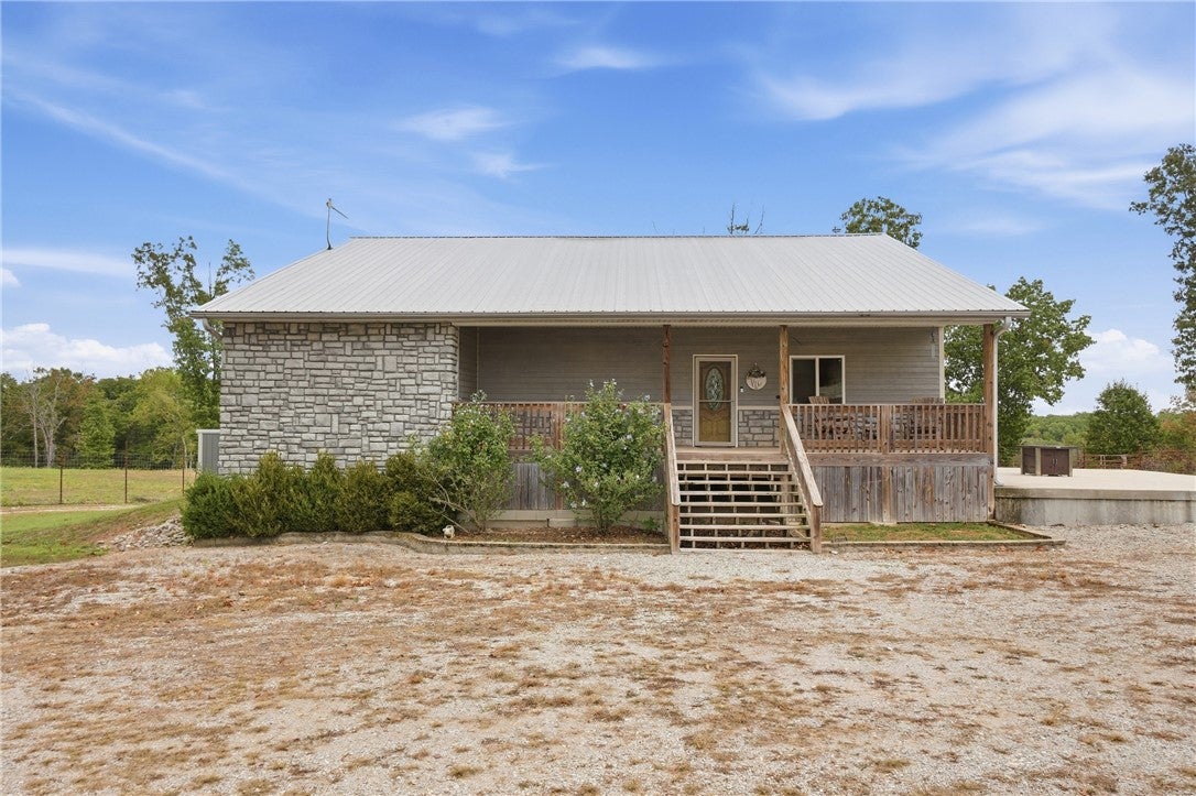 28559 Farm Road 1190