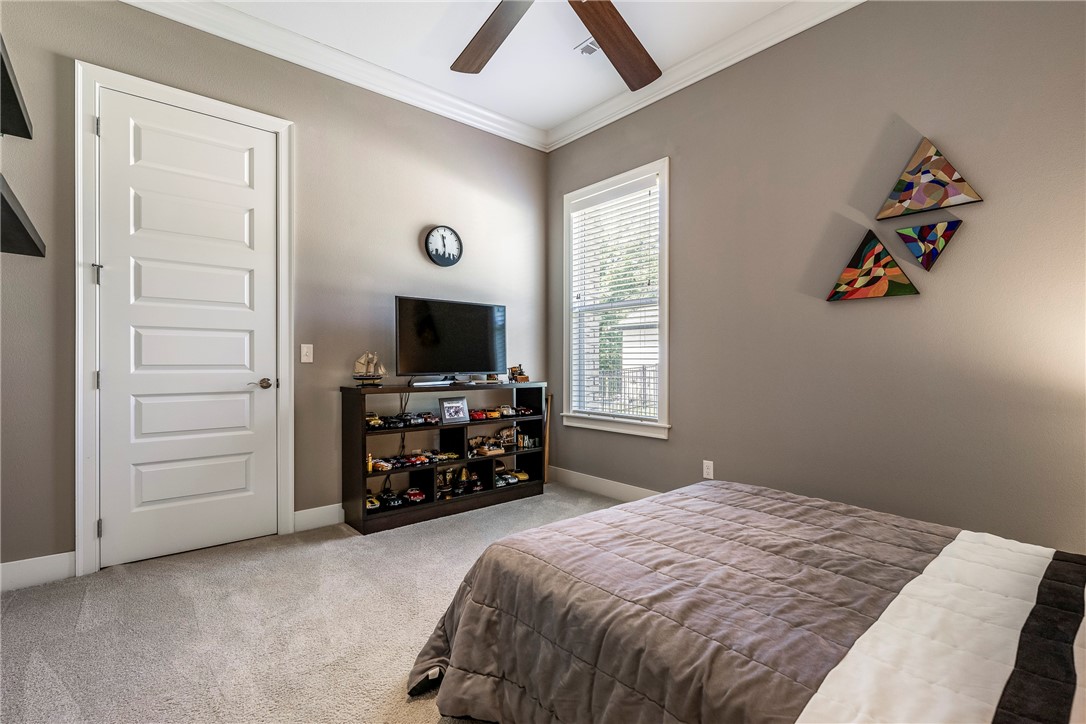 Versailles - Residential