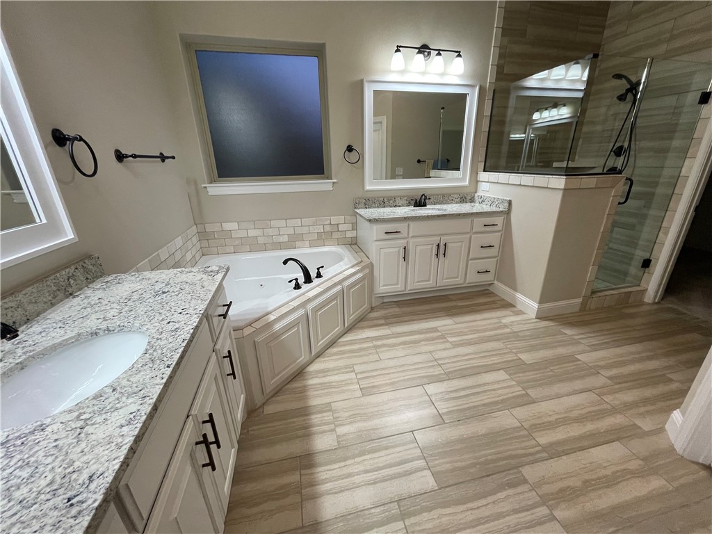 Lochmoor Club Sub Ph II Bentonville - Residential Lease