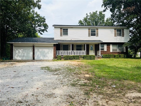 Photo of 1720 Zion, Fayetteville, AR 72703 (MLS # 1357821)