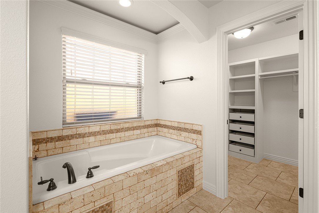 Riverwalk Farm Estates Ph Iv Bentonville - Residential