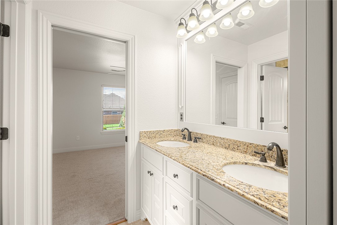 Riverwalk Farm Estates Ph Iv Bentonville - Residential