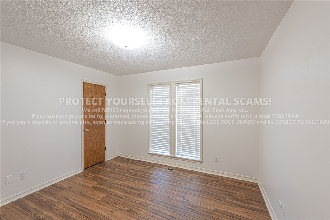 16-16-29 - Residential Lease