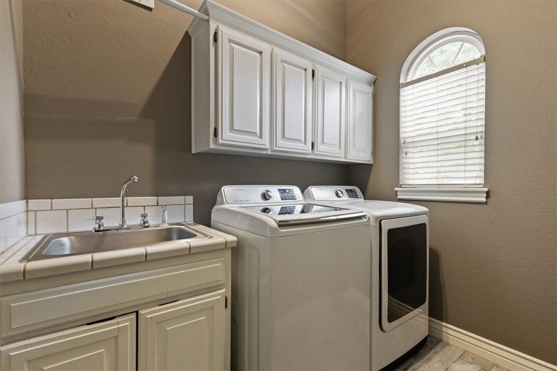 Ridgecrest Meadows Ph 2 Rogers - Residential