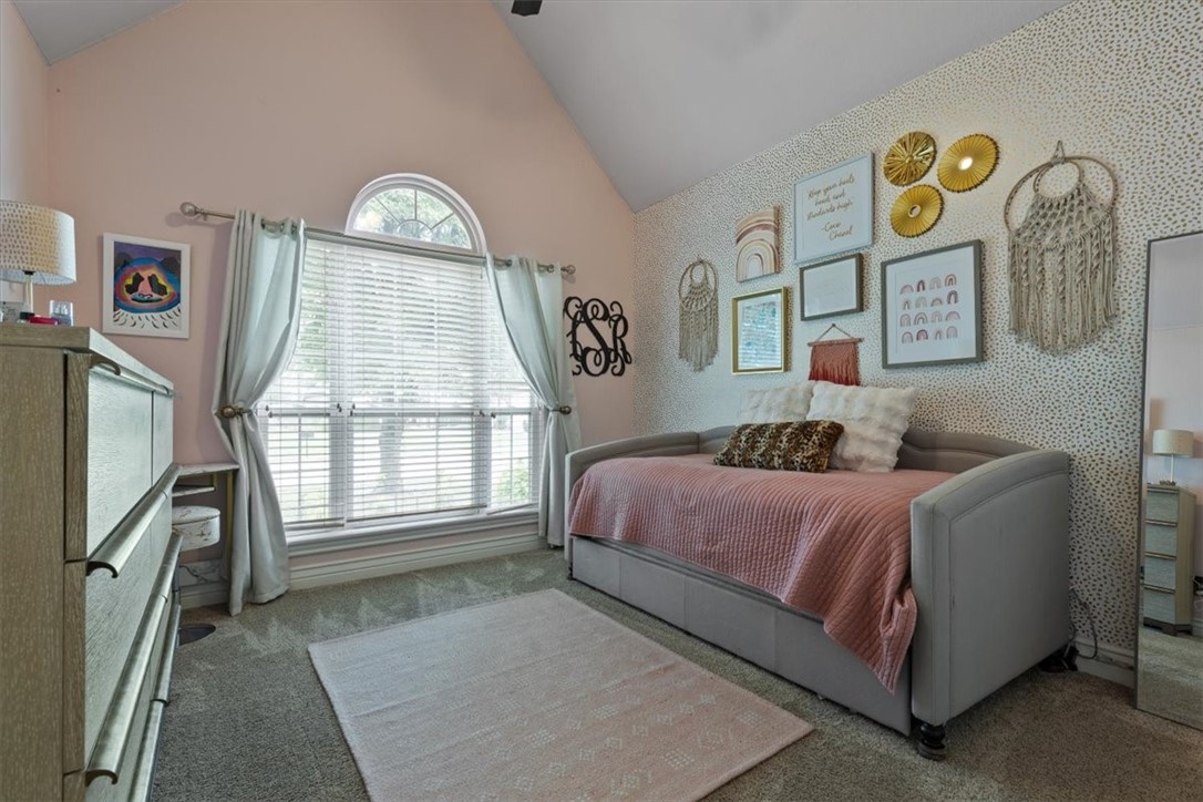 Ridgecrest Meadows Ph 2 Rogers - Residential