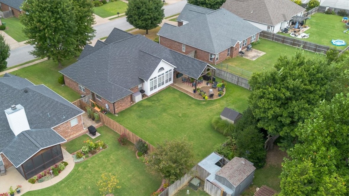 Ridgecrest Meadows Ph 2 Rogers - Residential
