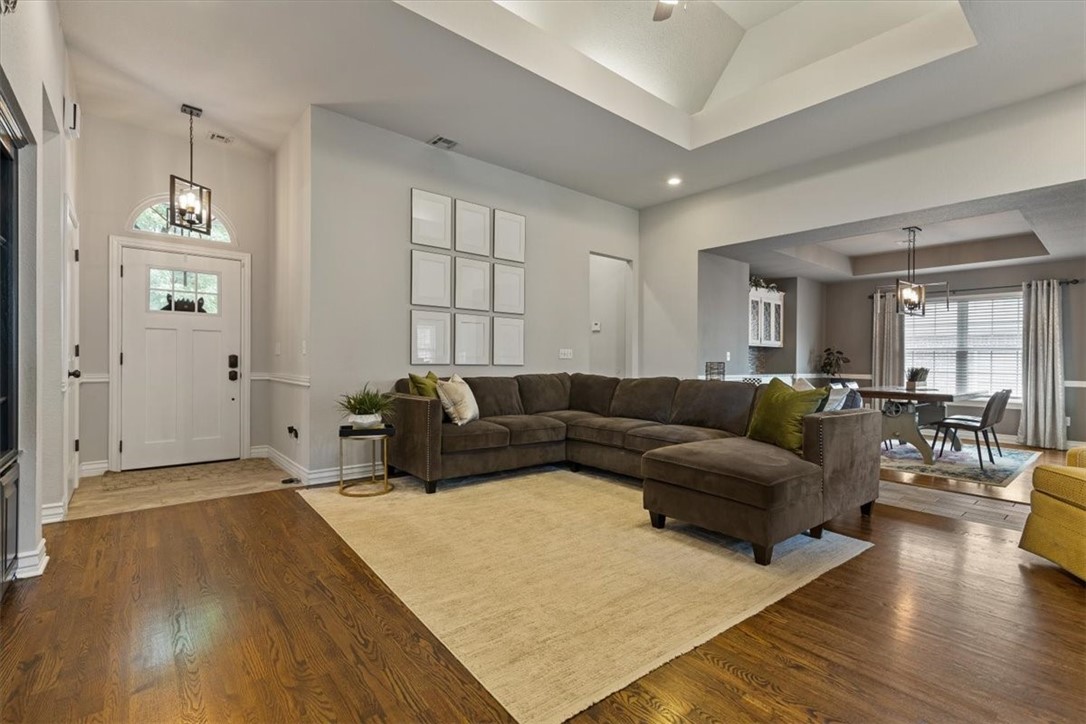 Ridgecrest Meadows Ph 2 Rogers - Residential