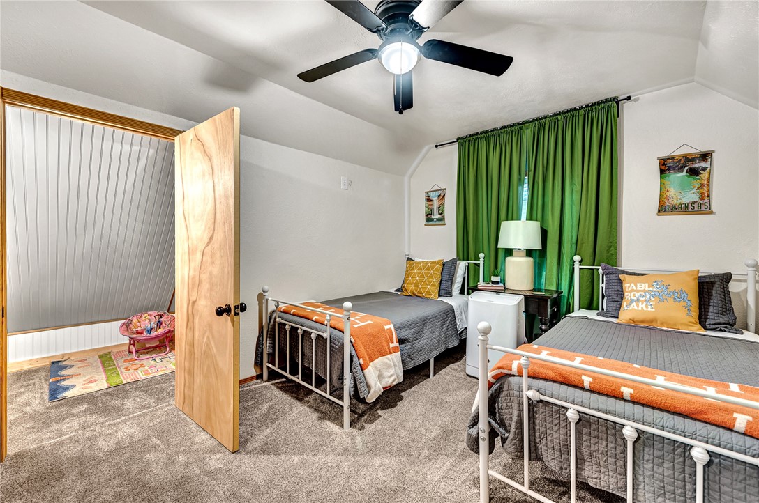 Unit 3 Holiday Island - Residential