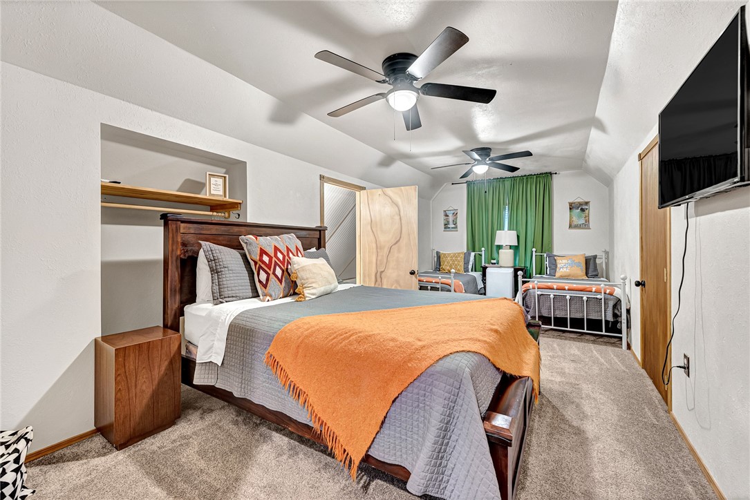 Unit 3 Holiday Island - Residential