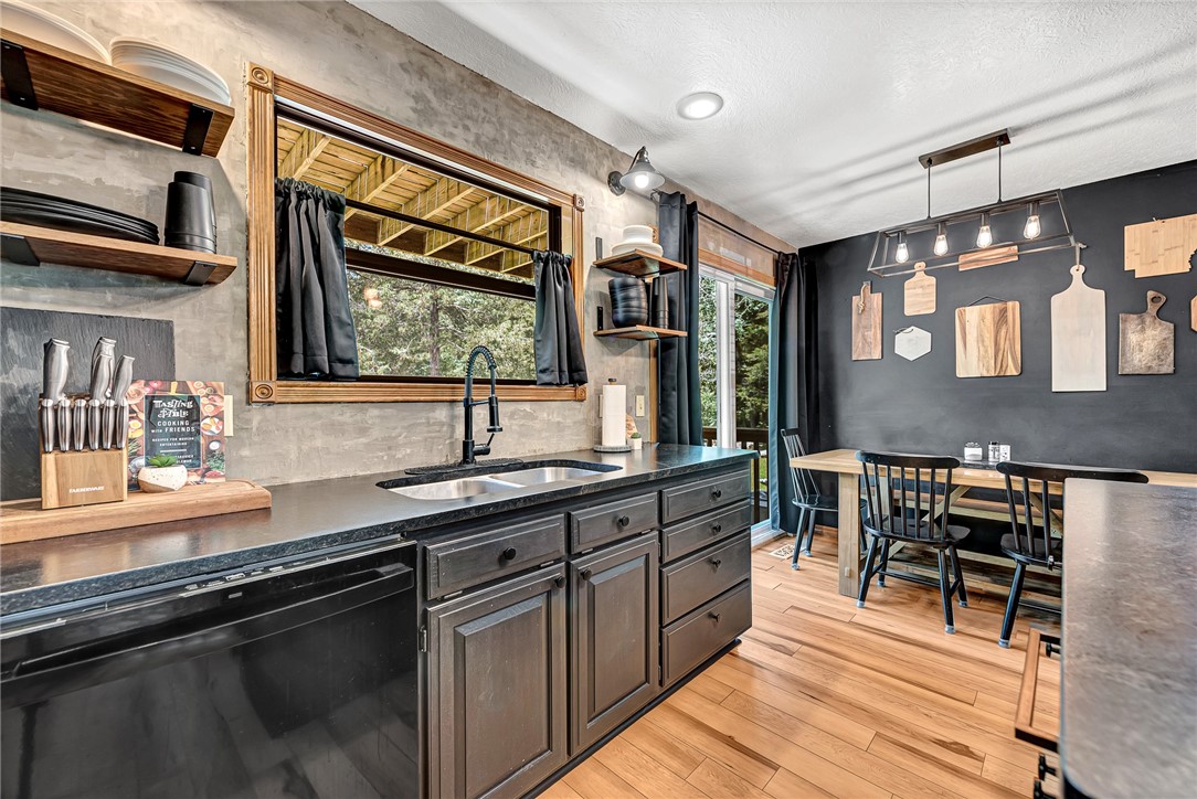 Unit 3 Holiday Island - Residential