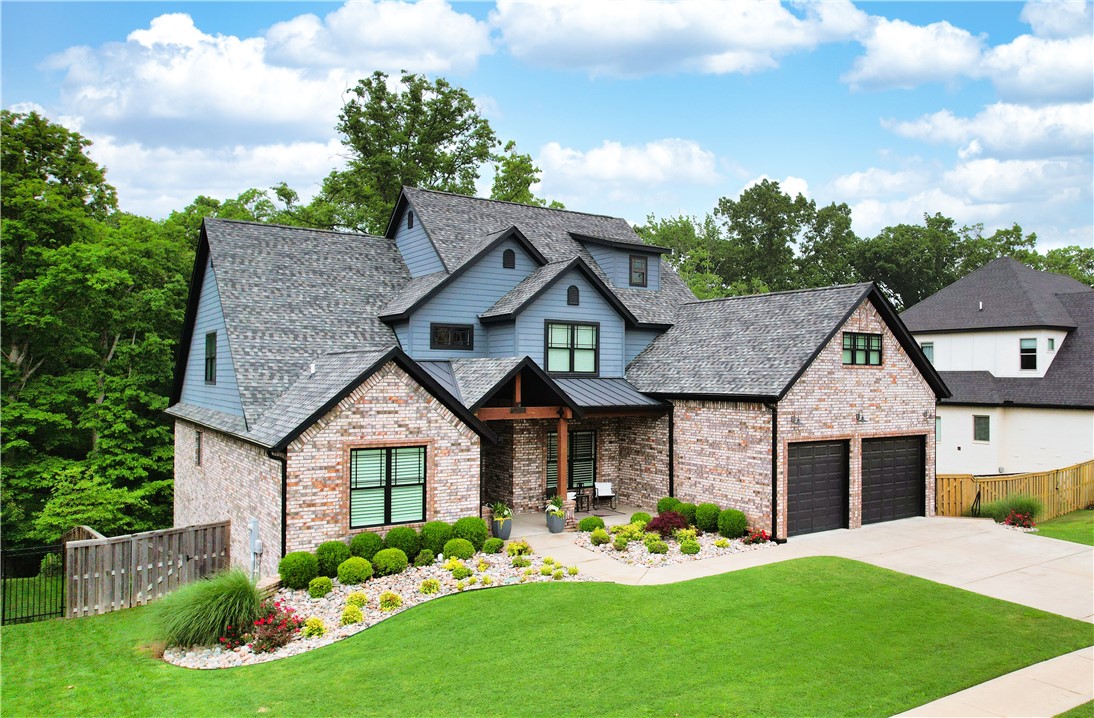 Oak Tree - Residential