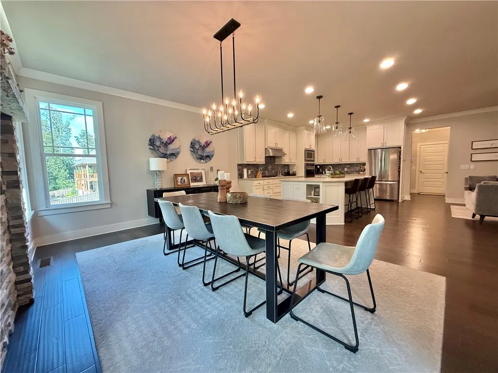 Centerton, Arkansas 72719, United States, 5 Bedrooms Bedrooms, ,4 BathroomsBathrooms,Residential,Active,126139