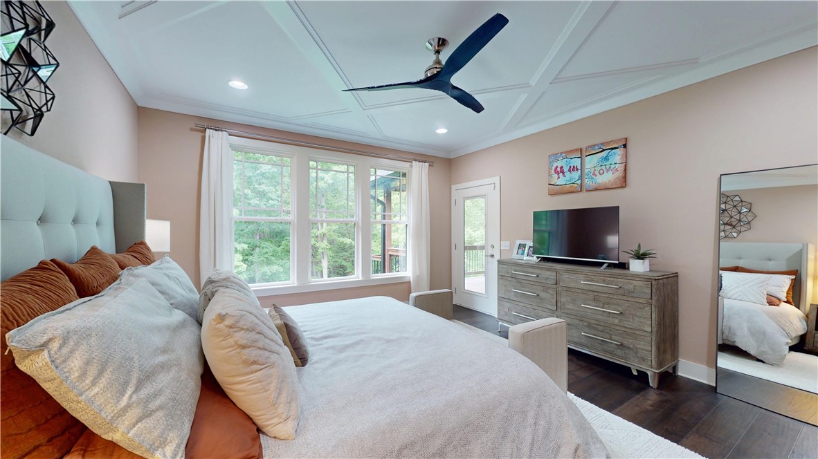 Oak Tree - Residential