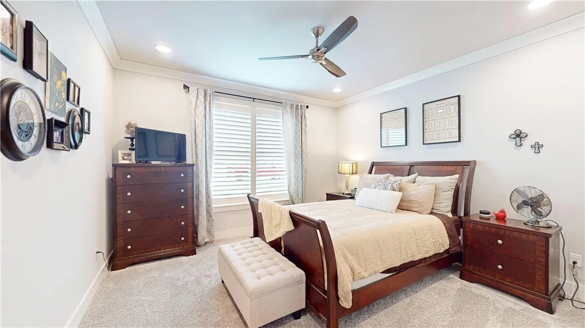 Centerton, Arkansas 72719, United States, 5 Bedrooms Bedrooms, ,4 BathroomsBathrooms,Residential,Active,126139