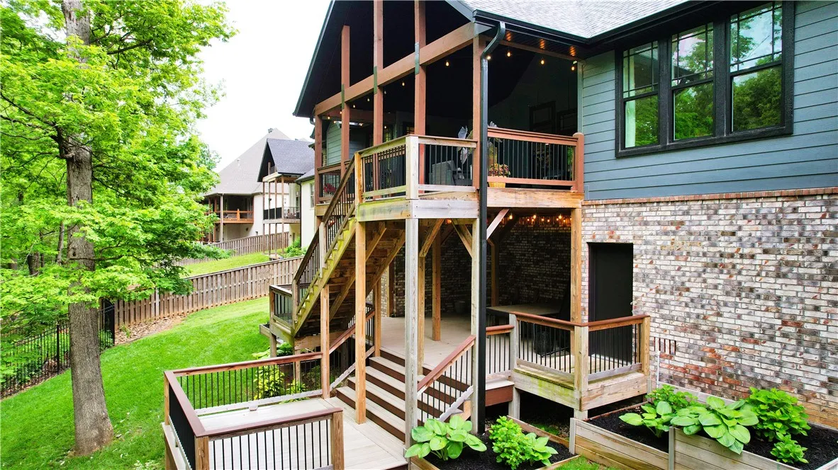 Centerton, Arkansas 72719, United States, 5 Bedrooms Bedrooms, ,4 BathroomsBathrooms,Residential,Active,126139