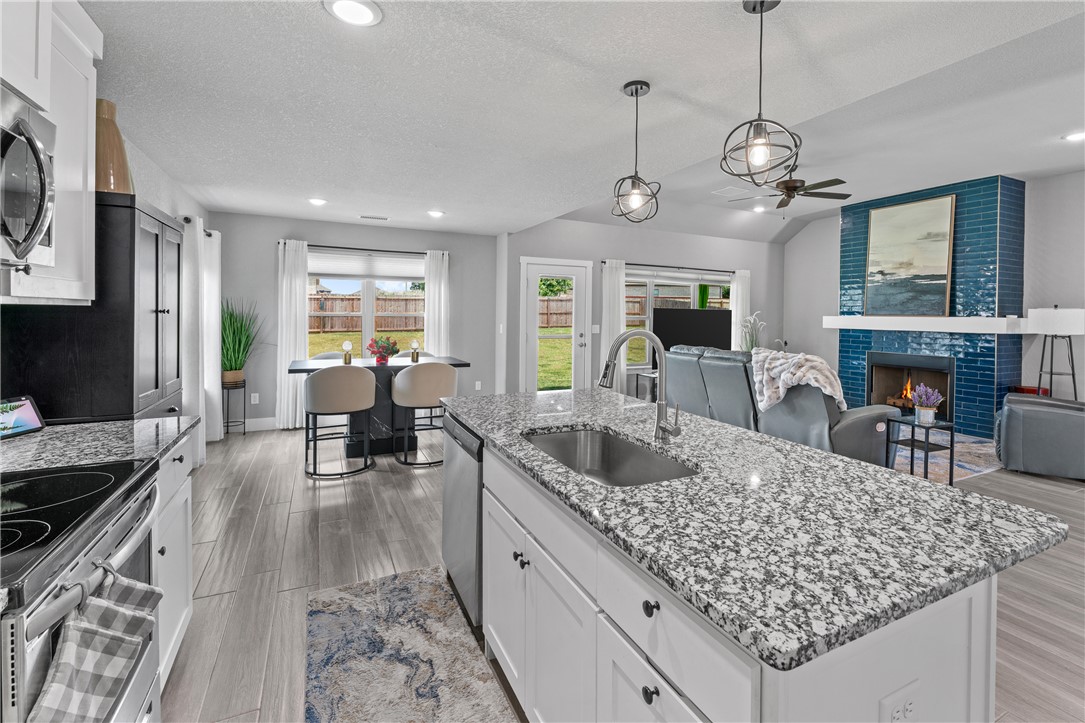 Sweet Homes Sub Ph 1 Siloam Spgs - Residential