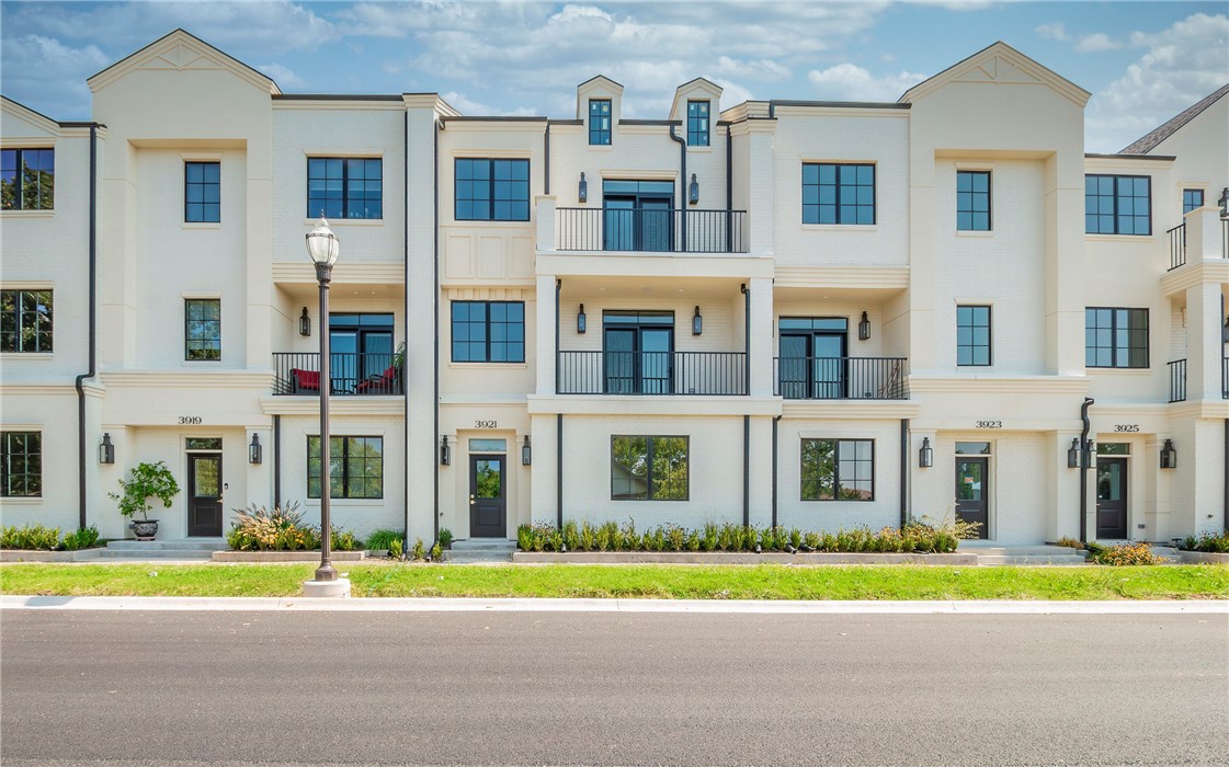 View Rogers, AR 72758 townhome