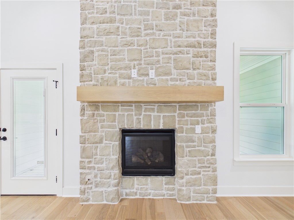 Sherlock Sub Bvv - Residential