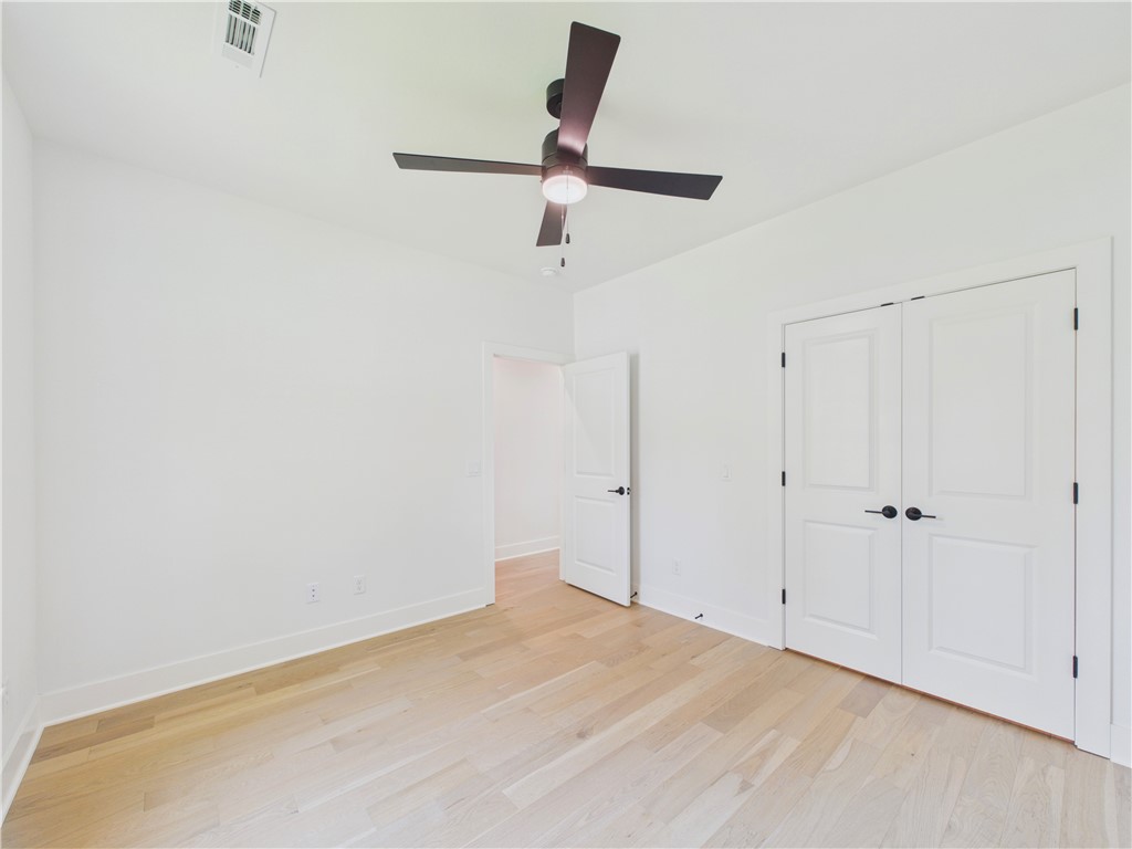 Sherlock Sub Bvv - Residential
