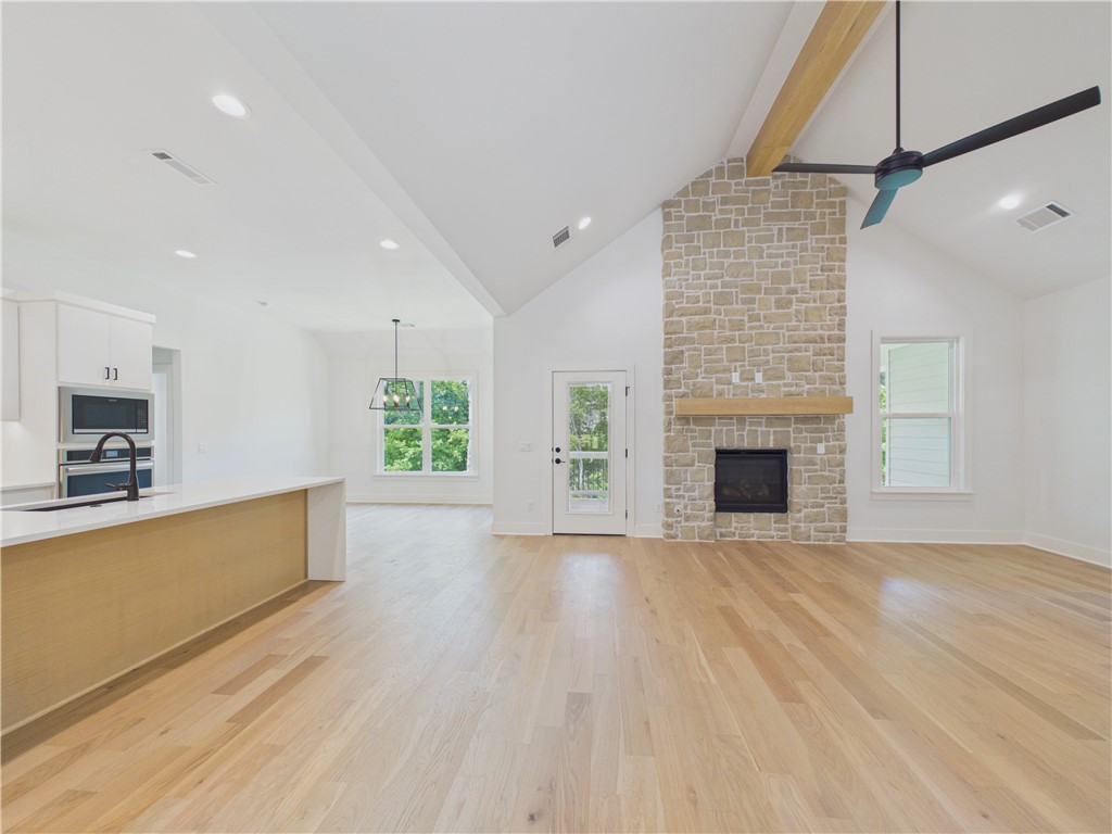 Sherlock Sub Bvv - Residential