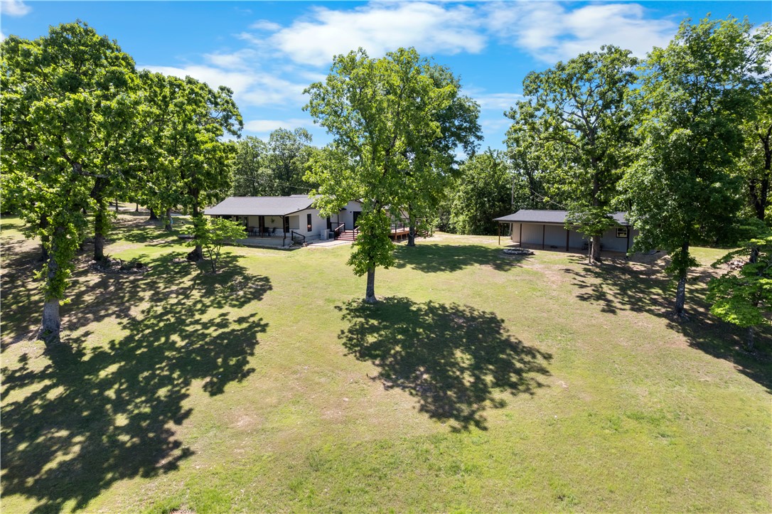 537 Eagles Lane