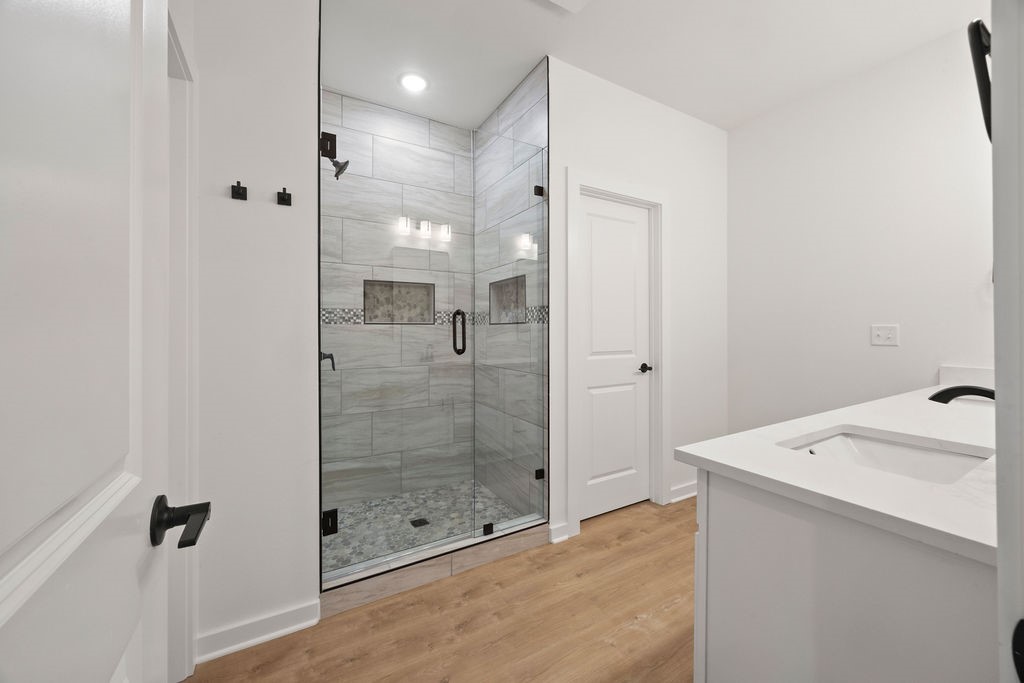 Banff - Residential Lease