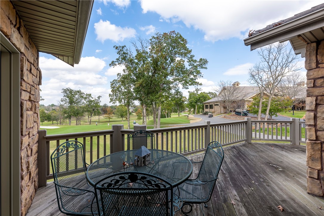 Champions Garden Villas Rogers - Residential