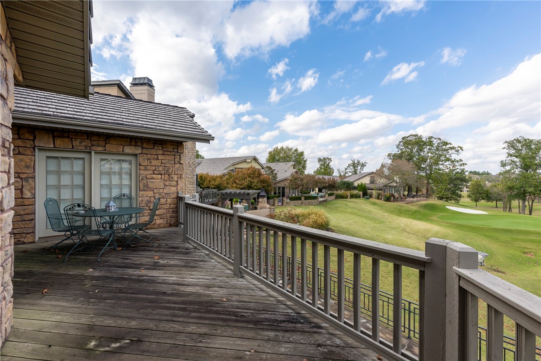 Champions Garden Villas Rogers - Residential