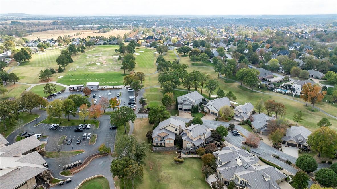 Champions Garden Villas Rogers - Residential