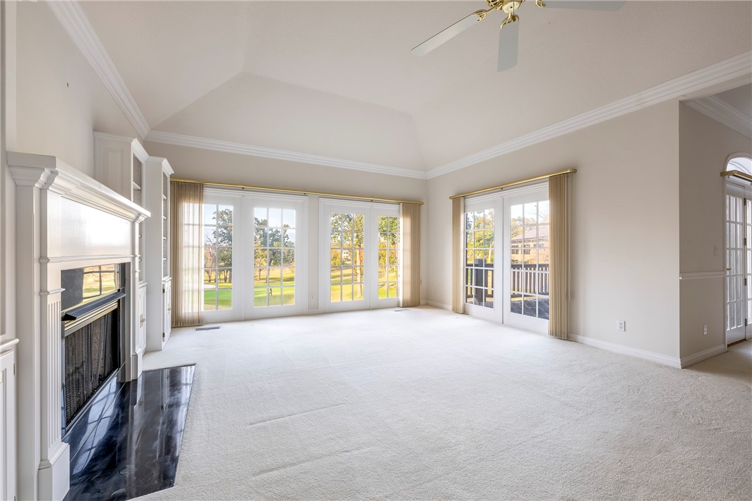 Champions Garden Villas Rogers - Residential