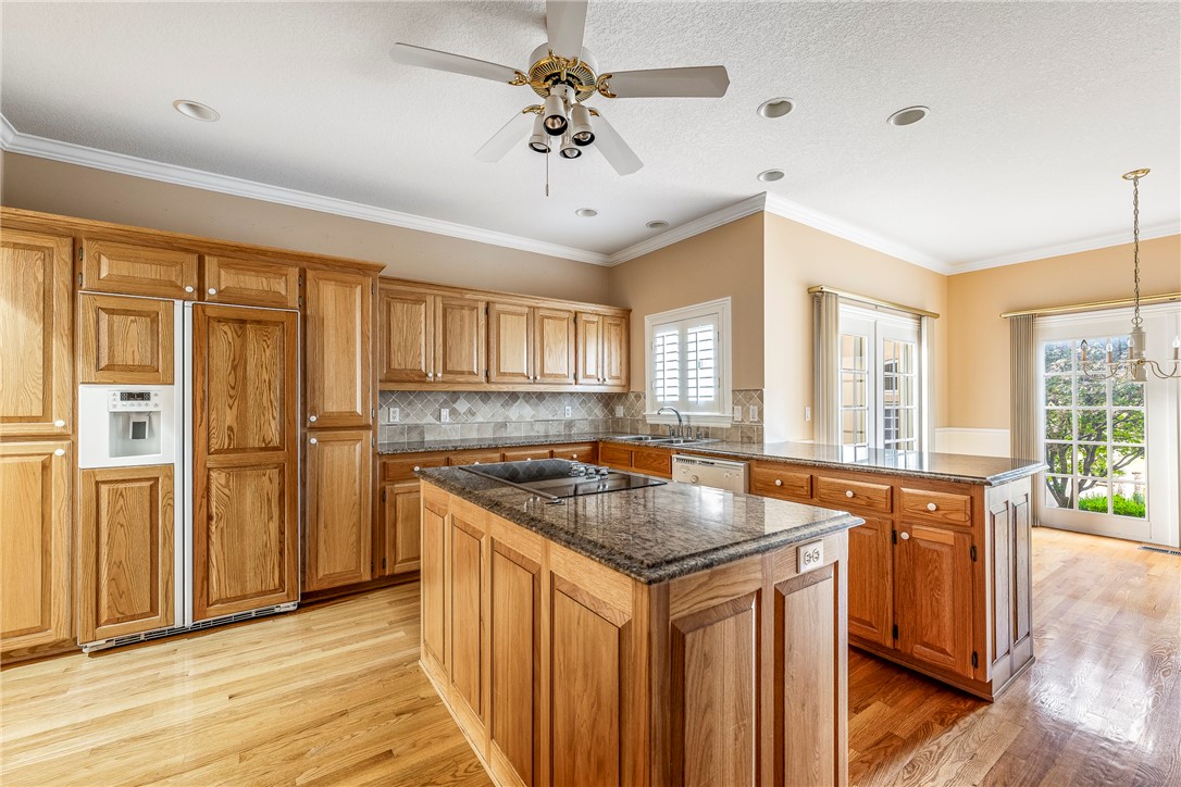 Champions Garden Villas Rogers - Residential