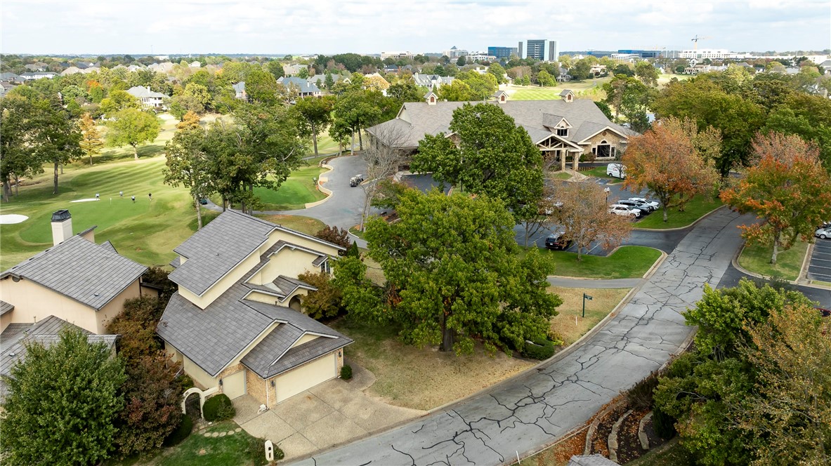 Champions Garden Villas Rogers - Residential