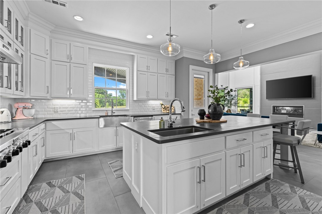 09-18-30-LOWELL - Residential