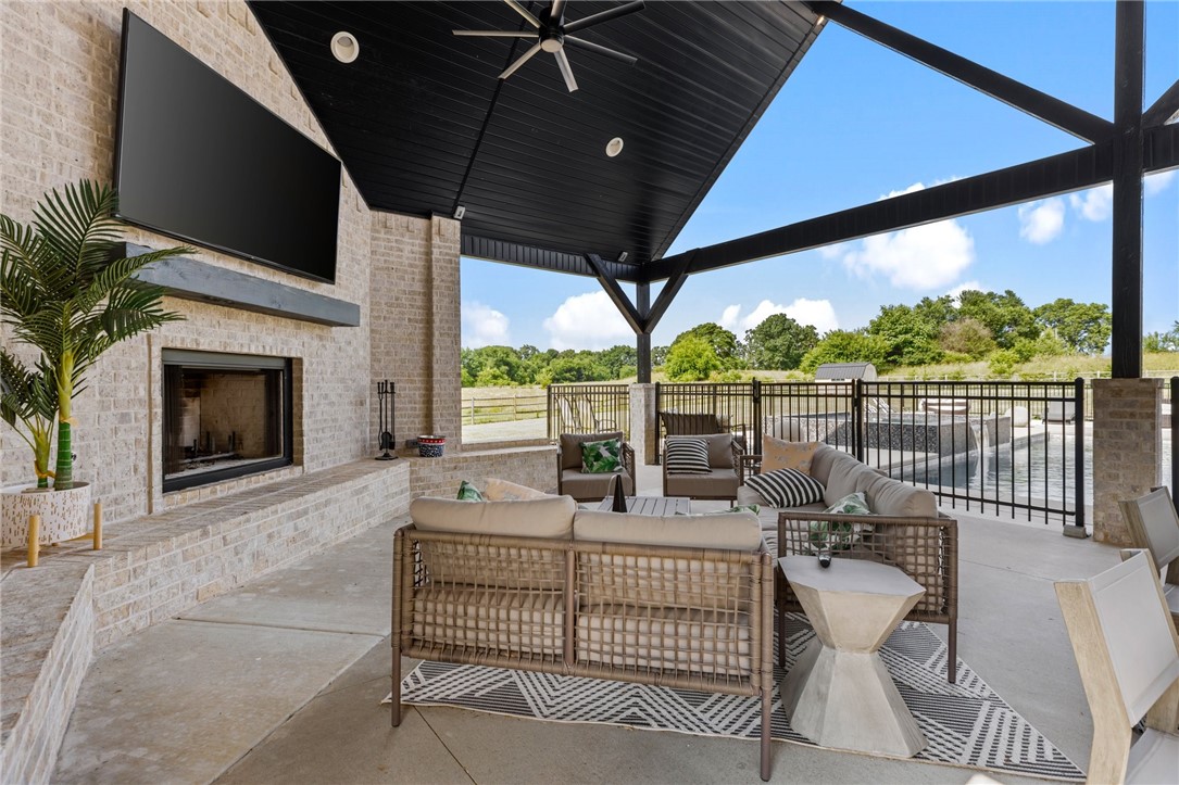 09-18-30-LOWELL - Residential