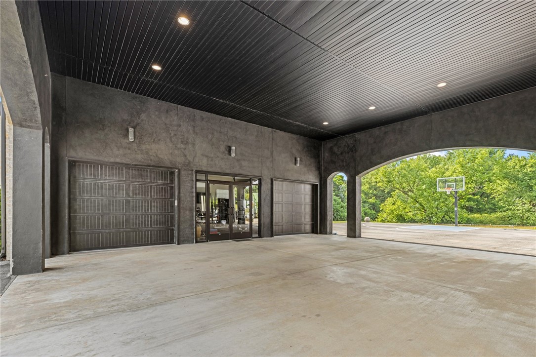 09-18-30-LOWELL - Residential