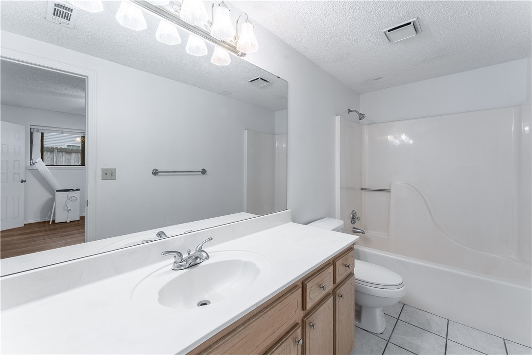 Oak Hill - Residential Lease