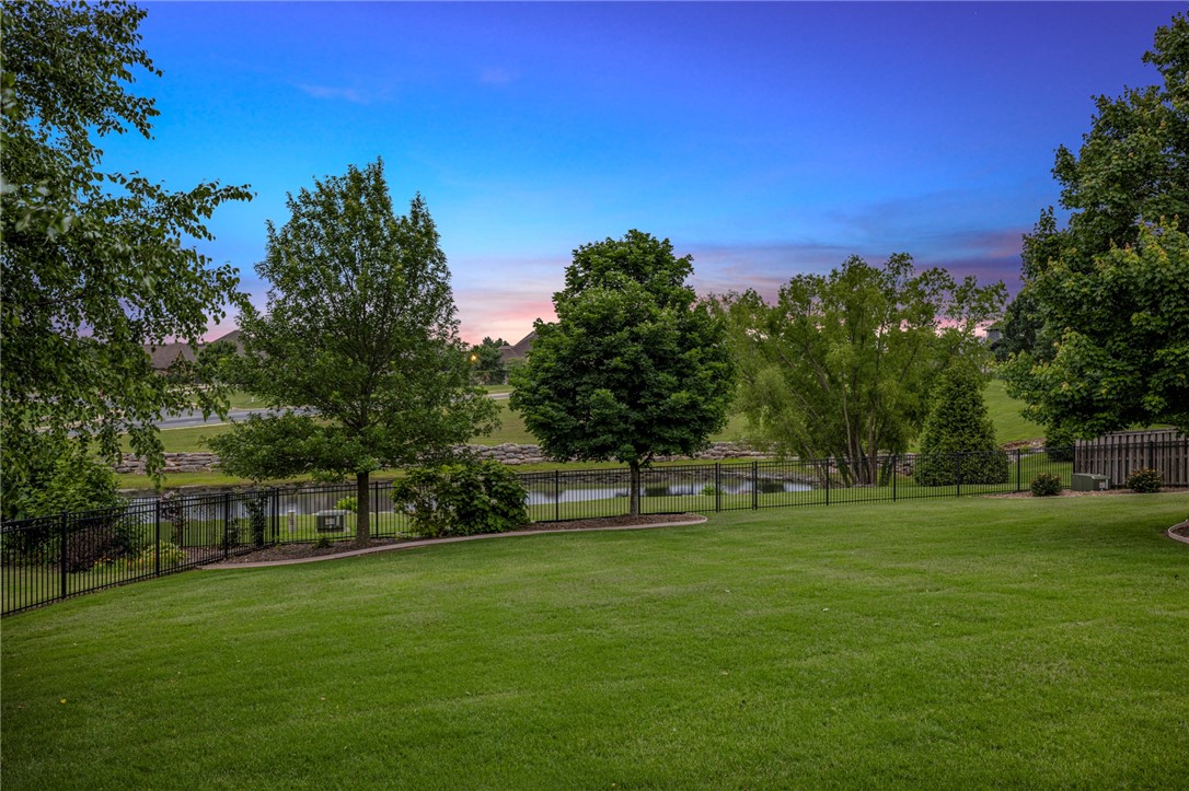 Oak Tree Centerton - Residential