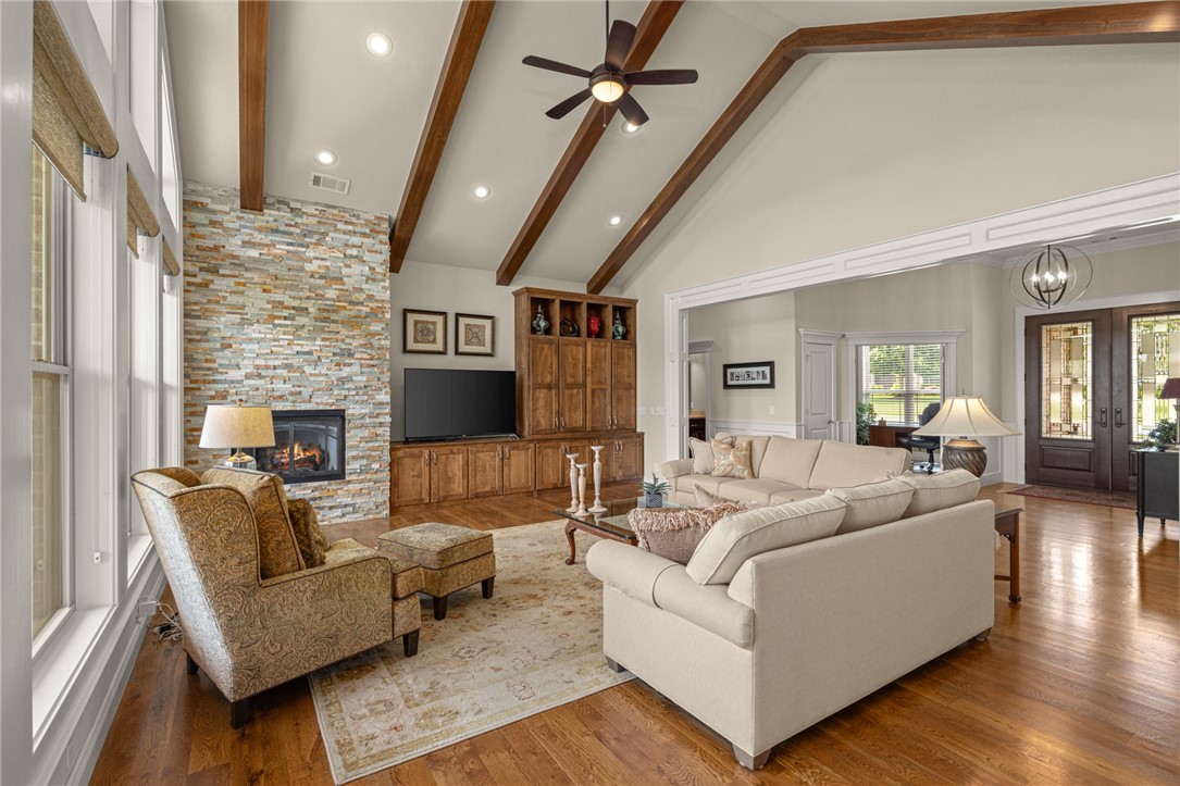 Oak Tree Centerton - Residential