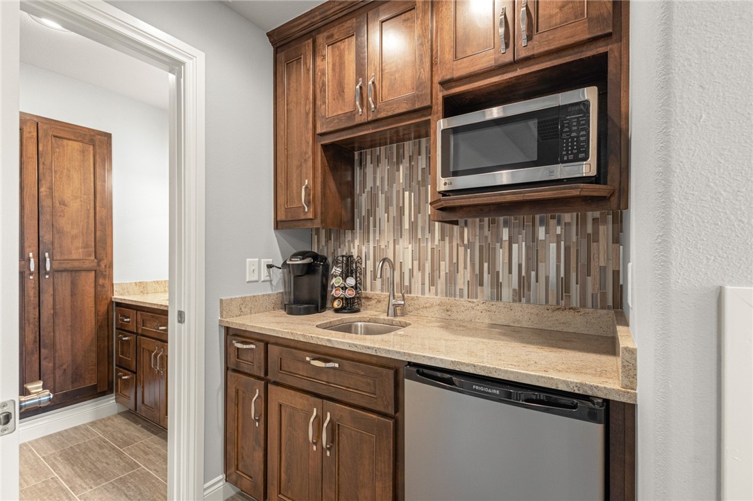 Oak Tree Centerton - Residential