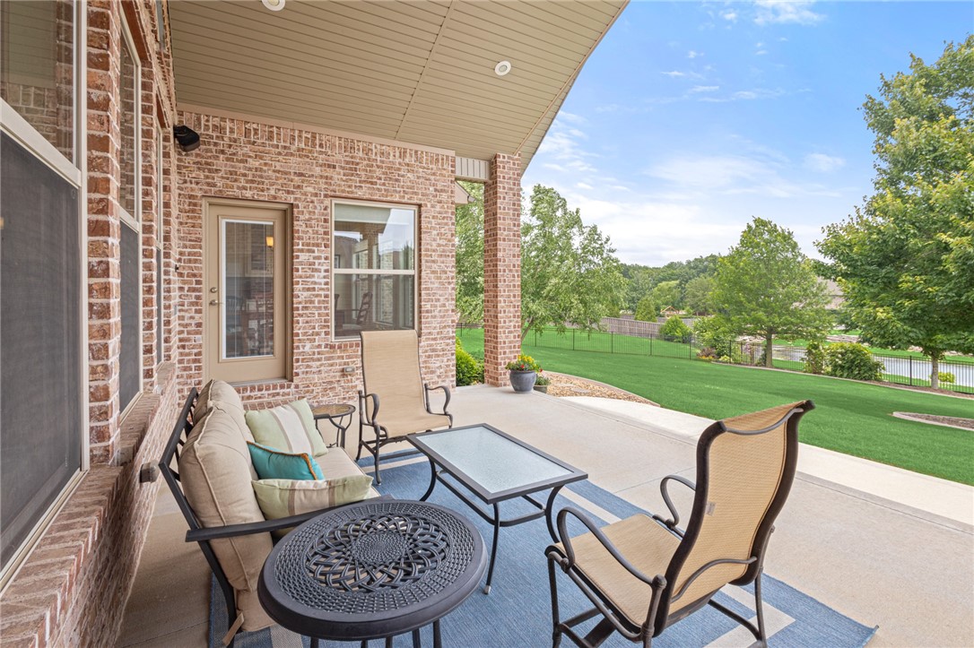 Oak Tree Centerton - Residential