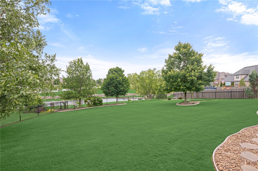 Oak Tree Centerton - Residential
