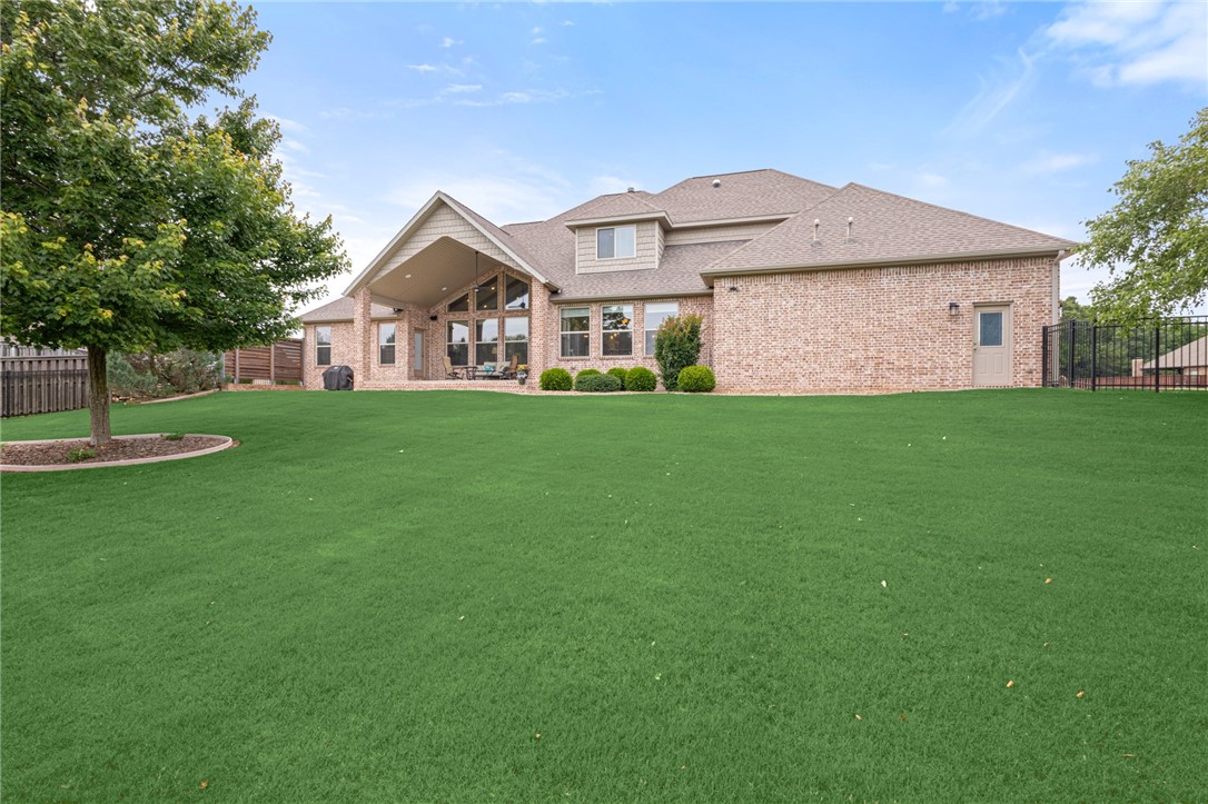 Oak Tree Centerton - Residential